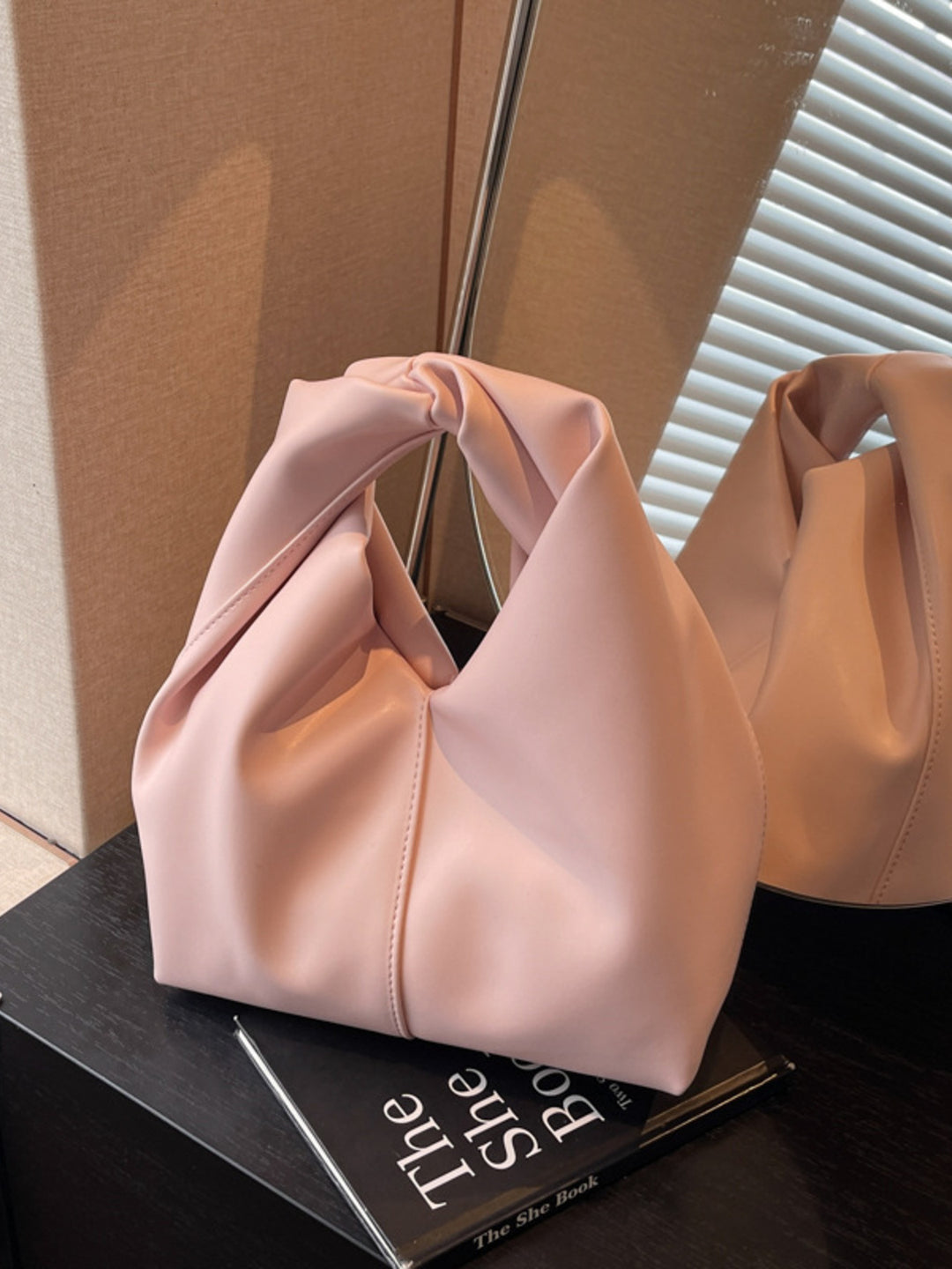 2a0fa85835314d1a8207d3ca0efe7374-Max